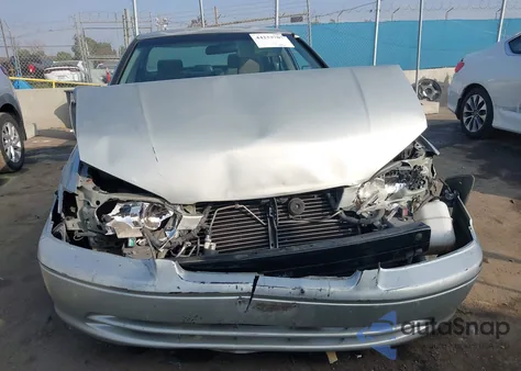 2000 Toyota Camry Le из США, поврежденный, VIN 4T1BG22K8YU625857